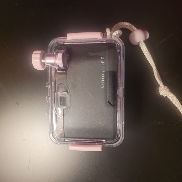 Sunnylife Waterproof Camera - Picture 4 of 7